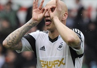 Jonjo Shelvey: “Chê Anh là bố đánh chết!”