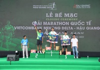 Quán quân SEA Games 31 Hoàng Nguyên Thanh đăng quang giải marathon Hậu Giang 2022