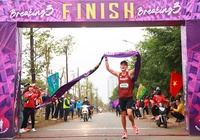 Dân chạy phong trào đua tranh phá giới hạn marathon dưới 3 giờ