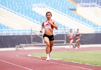 Nguyễn Thị Oanh chạy đà nhẹ nhàng trước mục tiêu 3 HCV SEA Games 31