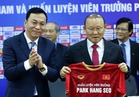 “Cơn bão” tin đồn dồn dập đến với HLV Park Hang Seo khi sắp đáo hạn hợp đồng