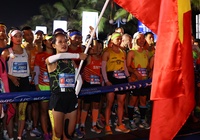 HCĐ SEA Games 30 Hồng Lệ và dàn sao tuyển điền kinh thắng lớn tại giải marathon di sản Hạ Long 2023