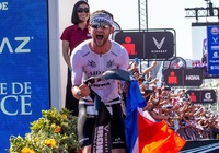 “Người sắt” trẻ nhất lịch sử vô địch giải triathlon IRONMAN thế giới