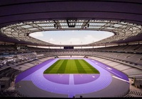 70 ngày trước khi khai màn môn điền kinh Olympic Paris 2024, sân Stade de France đã nhuộm tím