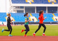 Tuyển điền kinh làm quen “sân Mỹ Đình mới” chuẩn bị cho SEA Games 31
