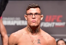 Caio Borralho khoe làm dự bị UFC 319, lập tức bị Nassourdine Imavov "nắn gân"
