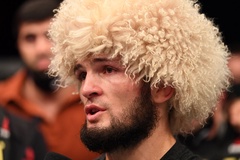 Daniel Cormier: ‘Cách đối xử của UFC cho thấy giá trị của Khabib’ 
