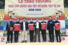Chuyện độc của thể thao Việt Nam: Ba chị em ruột môn vật cùng vô địch một giải đấu