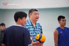 HLV Li Huan Ning chỉ ra vấn đề của ĐT bóng chuyền, hướng đến HCV SEA Games 31
