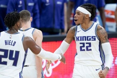 Ghi 4 điểm trong 7 giây, Kings ngược dòng kịch tính ở hiệp phụ đầu tiên NBA 2020/21
