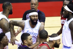 Căng thẳng giữa Rockets và Lakers: Markieff Morris và DeMarcus Cousins bị đuổi khỏi sân