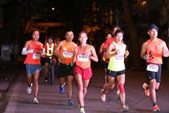 HCĐ marathon SEA Games Hồng Lệ chia sẻ kinh nghiệm chạy bộ với cộng đồng