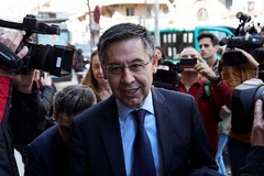 Tình tiết mới trong vụ cựu chủ tịch Barca bị bắt
