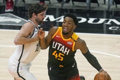 Thiếu hụt ngôi sao, Brooklyn Nets thảm bại trước Utah Jazz