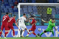 Thất bại trước Italia, Thổ Nhĩ Kỳ nối dài kỷ lục buồn sau EURO 2021