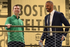 HLV Boston Celtics vừa nhậm chức đã "đá đểu" sếp mới Brad Stevens
