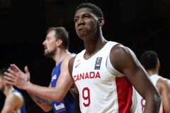 Triệu tập dàn cầu thủ NBA, Canada 21 năm vẫn xem Olympic qua Tivi