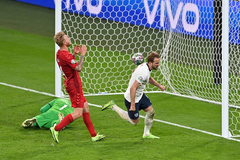 Harry Kane đe dọa ngôi Vua phá lưới EURO 2021 của Ronaldo