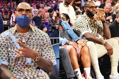 LeBron James diện outfit "dị" cùng đồng hồ AP cực chất dự khán NBA Finals