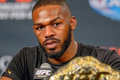 Jon Jones bị cảnh sát Las Vegas bắt giữ, sau khi vừa nhận giải UFC Hall Of Fame