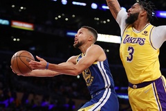 Stephen Curry lập triple-double, cùng Warriors lội ngược dòng ngoạn mục trước Lakers