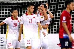 Kết quả Việt Nam 2-0 Lào: Ba điểm đầu tay