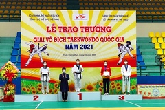Võ sỹ Olympic Kim Tuyền hủy diệt đối thủ giành HCV Taekwondo quốc gia