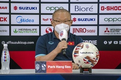 HLV Park Hang Seo: Gặp Thái Lan hay Singapore cũng vậy thôi