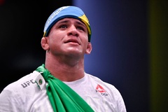 Gilbert Burns thuê hai đô vật bí danh từ Nga để đối đầu Khamzat Chimaev tại UFC 273 