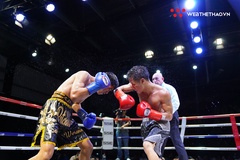  Nhà vô địch WBA Châu Á Lê Hữu Toàn: "Tôi cũng không nghĩ đối thủ lì lợm đến thế" 