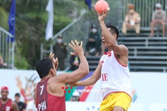 Thắng nghẹt thở Philippines, bóng ném bãi biển nam sớm bảo vệ thành công tấm HCV SEA Games 31
