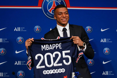 Mbappe cũng suýt chuyển đến Liverpool trước khi ở lại PSG