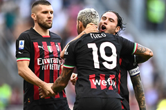 AC Milan lần thứ hai bùng nổ trận mở màn Serie A trong thế kỷ 21