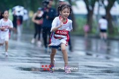 Những hình ảnh đáng yêu trên đường đua Kids Run tại Hà Nội Marathon Techcombank
