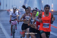 Các tuyển thủ điền kinh quốc gia "chiếm sóng" ở Techcombank Hanoi Marathon 2022