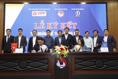 Tập đoàn Động Lực tiếp tục đồng hành cùng bóng đá Việt Nam