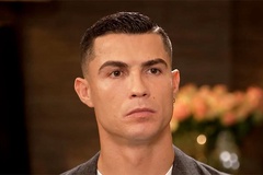 Ronaldo rơm rớm nước mắt kể về con trai đã mất