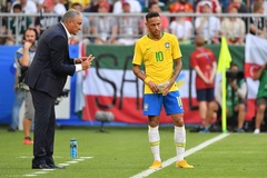 HLV Tite tự trách mình vì chấn thương của Neymar