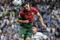Công nghệ hiện đại chứng minh Ronaldo không ghi bàn trong trận gặp Uruguay