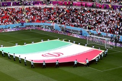 Đội tuyển Iran bị đe doạ đến tính mạng vì không hát quốc ca tại World Cup
