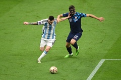 Hình ảnh của Messi trong trận khiến cả Argentina nín thở
