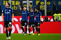 Martinez định đoạt trận derby, AC Milan chìm trong khủng hoảng