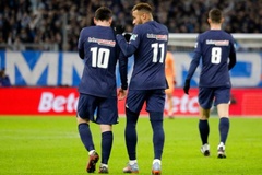Vì sao Messi được quyền đổi sang áo số 10 ở PSG?