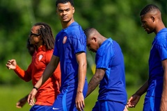 Nóng: 5 cầu thủ Hà Lan phải rời đội tuyển vì virus lạ