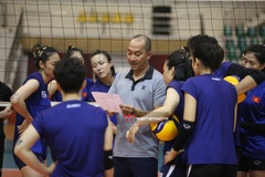 HLV Nguyễn Tuấn Kiệt sẽ loại 3 ngôi sao tuyển bóng chuyền nữ Việt Nam cho AVC Club 2023