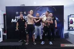 LION Championship 06: Kamil "nắn đai" của Trần Quang Lộc giữa buổi cân chính thức