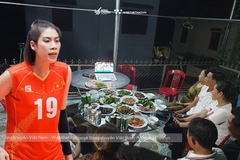 Về nhà chuyền hai Lâm Oanh cùng lắng nghe những cảm xúc dâng trào Chung kết AVC Challenge Cup 2023