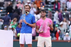 Lịch thi đấu bán kết Wimbledon 2023: Alcaraz vs Medvedev