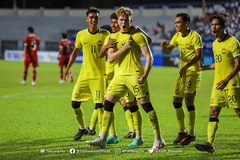 U23 Malaysia nhận vé vớt nhờ “chơi đẹp” hơn Iran, Campuchia tan giấc mơ gây sốc