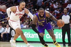 Anthony Davis nghỉ vì chấn thương, Los Angeles Lakers rệu rã thua đậm Houston Rockets